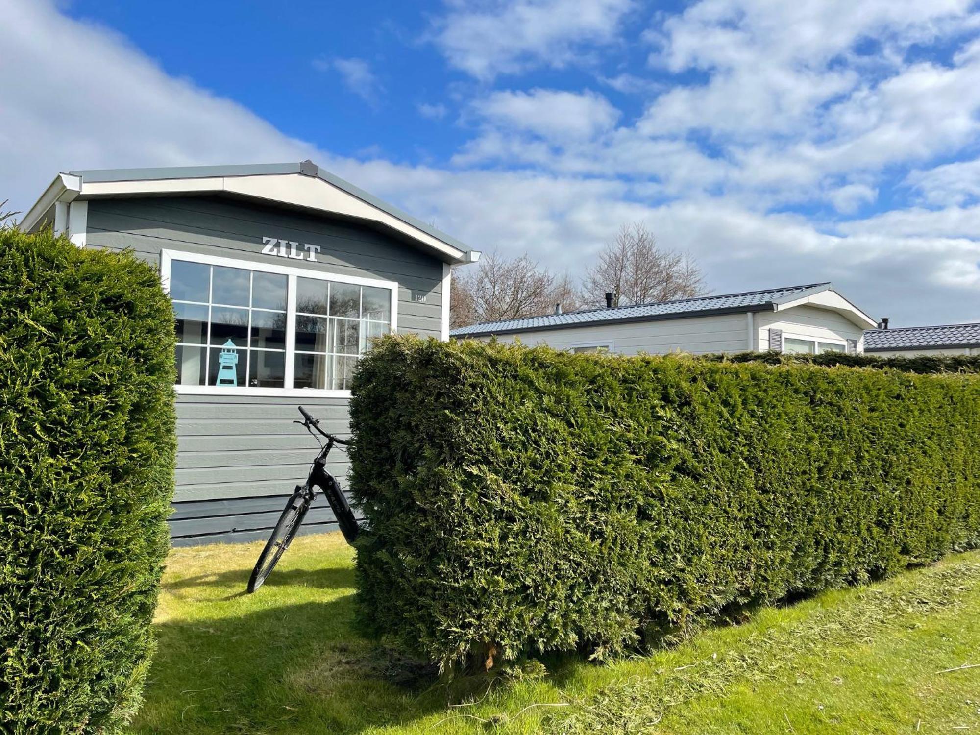 Chalet Zilt Ameland 霍勒姆 外观 照片